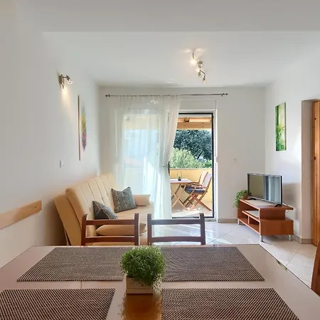 Gilly 1 Apartment Premantura